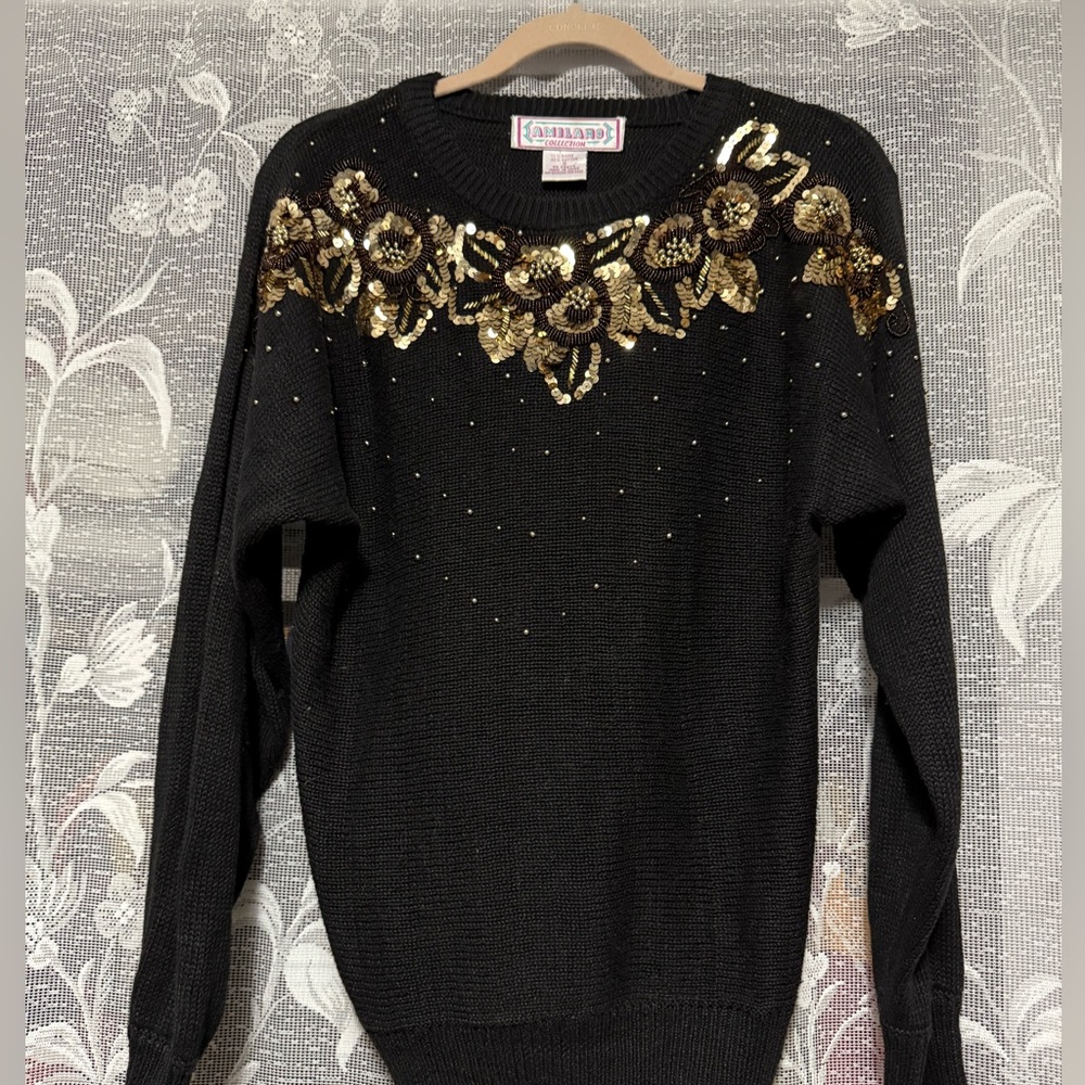 Beautiful Beaded Vintage Knit Sweater Small